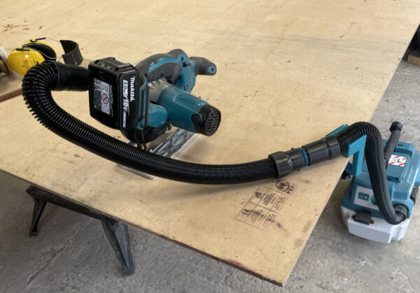Workbench Mounted Dust Extractor Pipe Clamp for Makita DVC-750L